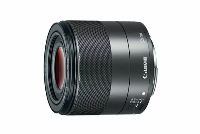USED Canon RF 32mm (aps-c) Questions & Answers